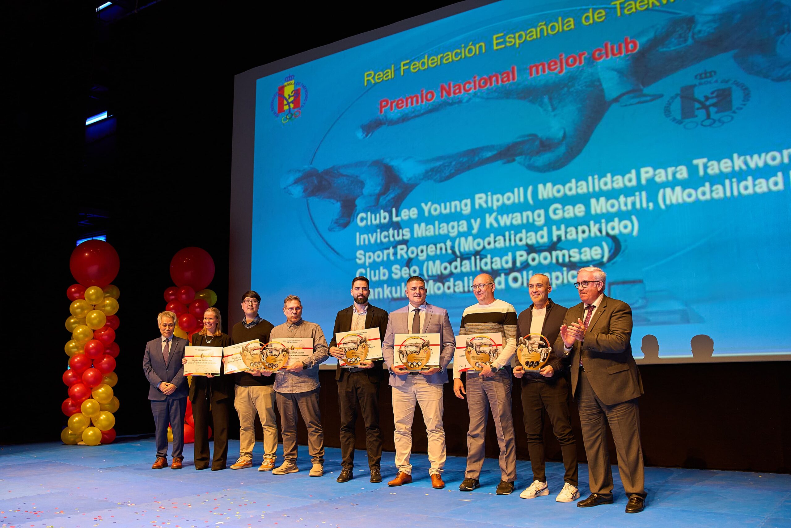 Premio-al-mejor-club-de-espana-de-taekwondo-itf